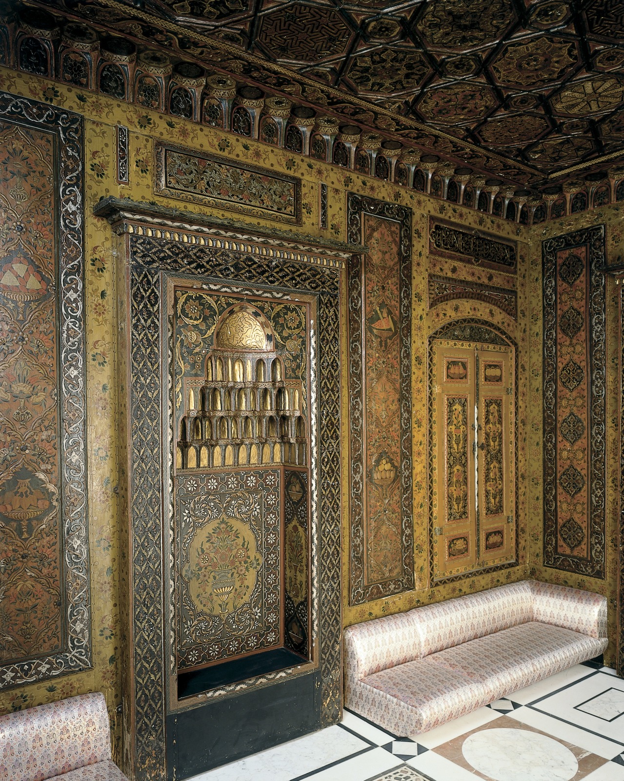 Period Room from Damascus, 1711-1712, Cincinnati Art Museum, Cincinnati, OH, USA.