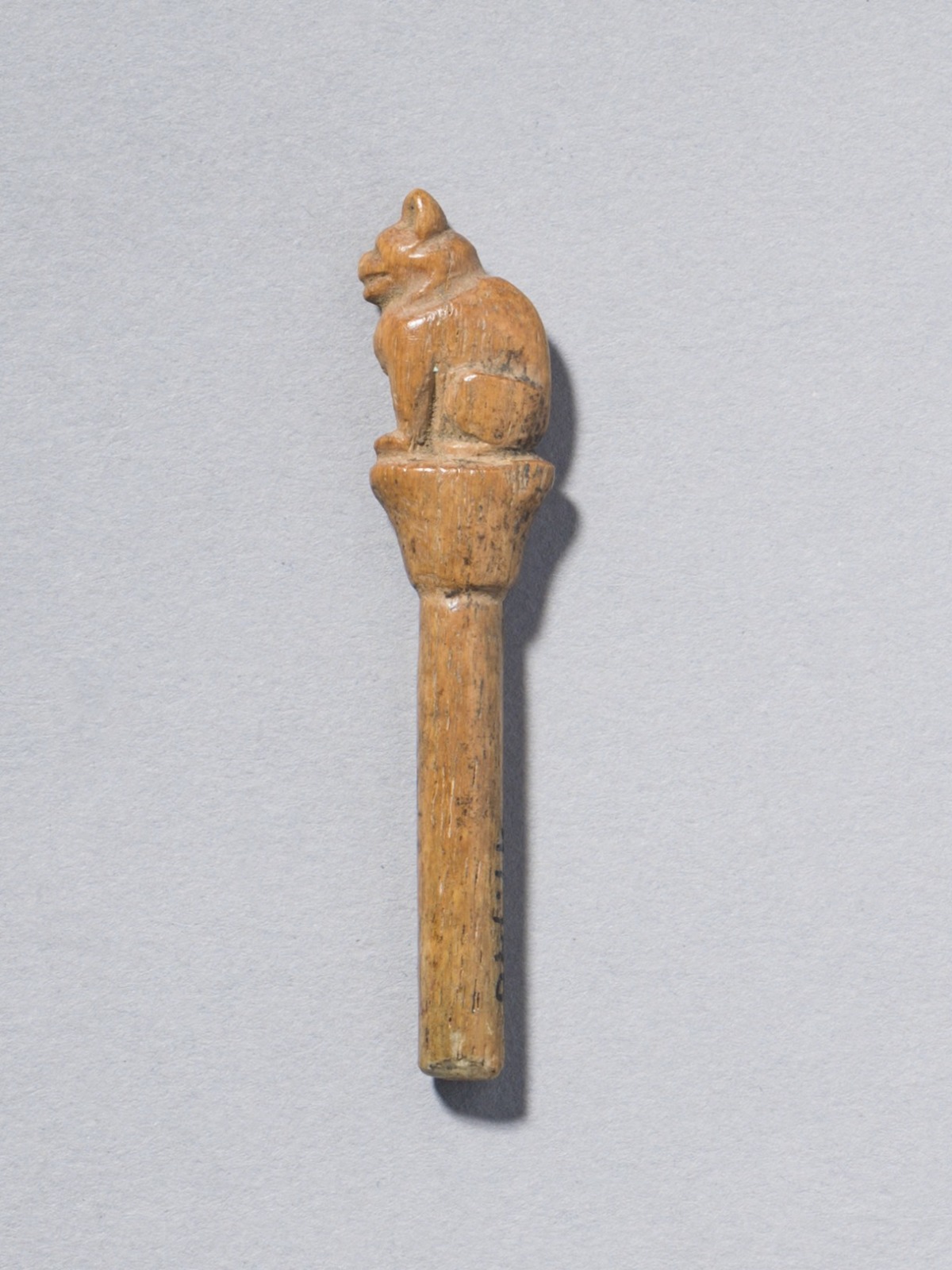 Fragmentary Hairpin with Seated Cat Terminal